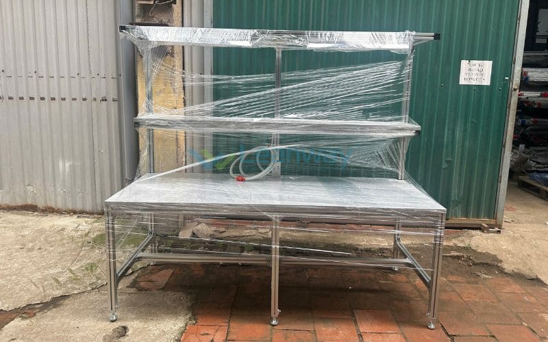 Bàn thao tác được bàn giao tới khách hàng